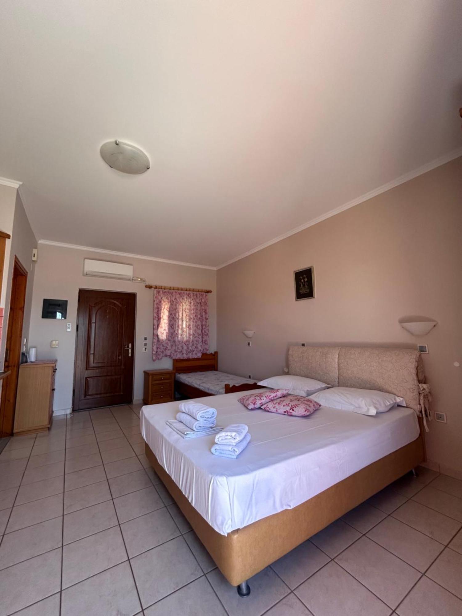 Lefkáda Dimitra Rooms מראה חיצוני תמונה